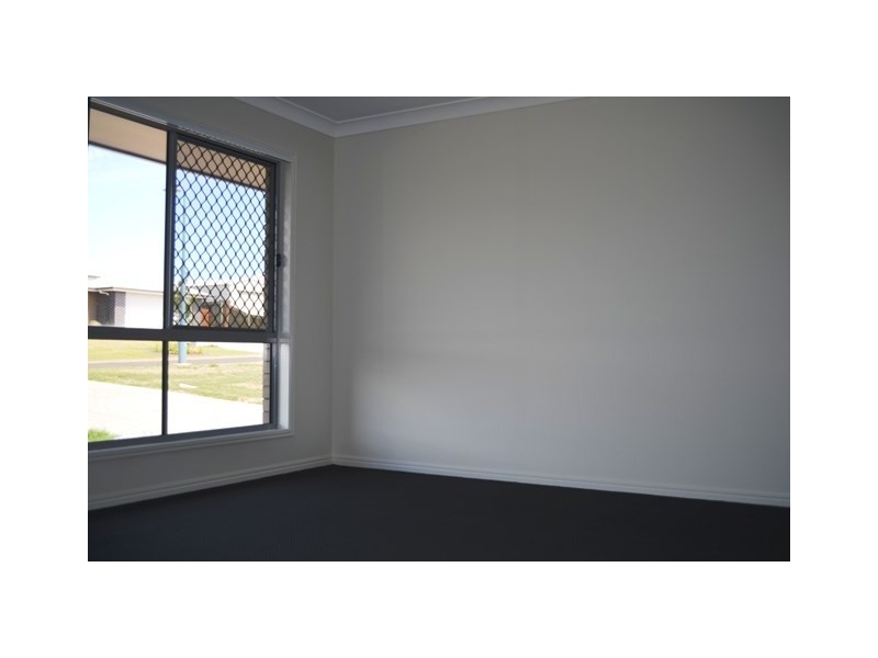 31 Goshawk Drive, Highfields QLD 4352