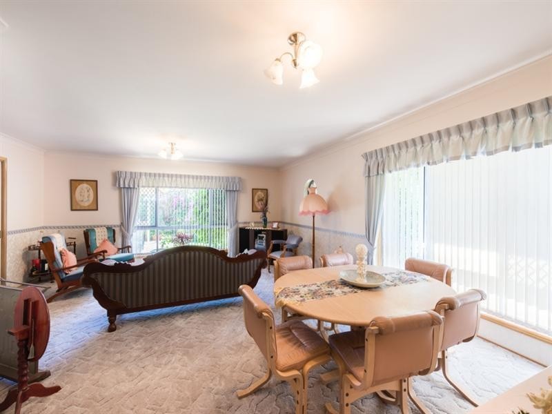 27 Pigott Drive, Rangeville QLD 4350