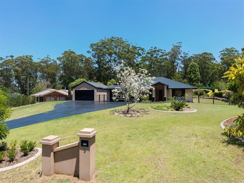 5 Nielsen Court, Middle Ridge QLD 4350