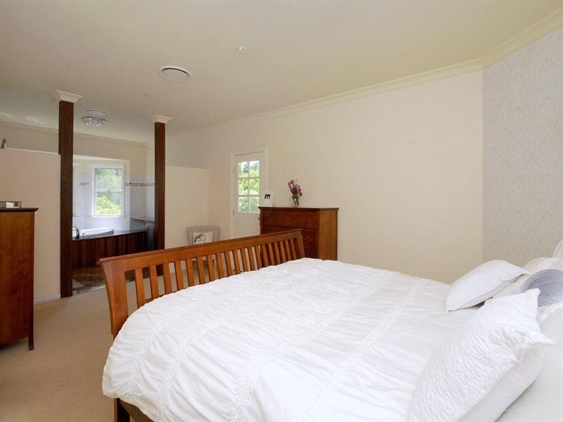 6 Lorikeet Street, Highfields QLD 4352