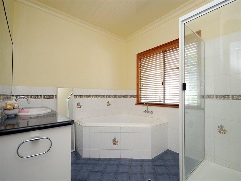6 Lorikeet Street, Highfields QLD 4352
