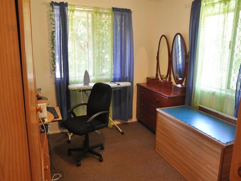 27 Challenor Street, Rockville QLD 4350