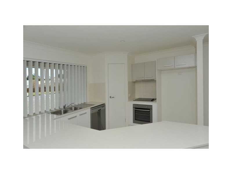 1/98 Main Street, Westbrook QLD 4350