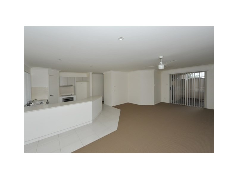 1/98 Main Street, Westbrook QLD 4350