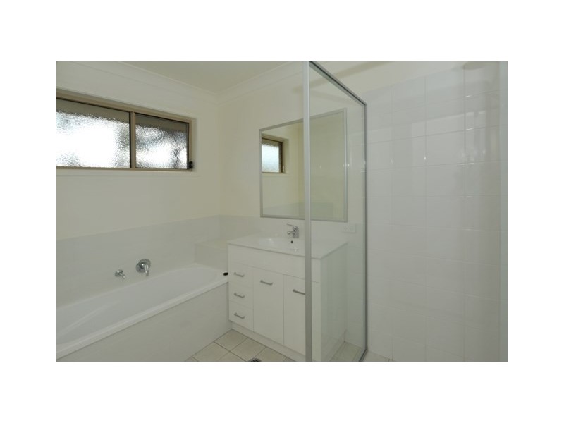 1/98 Main Street, Westbrook QLD 4350