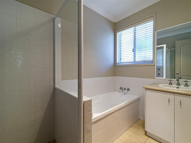 13 Emmanulla Drive, Kingsthorpe QLD 4400