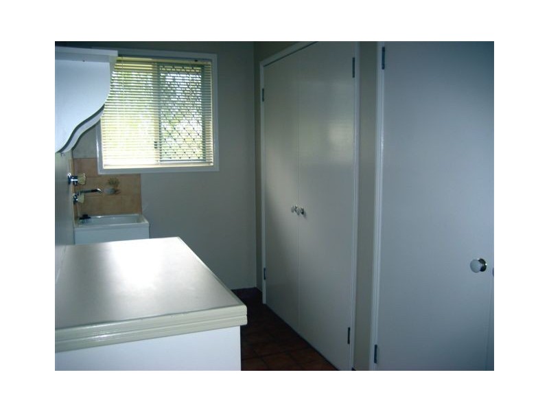 12 Windorah Close, Glenvale QLD 4350