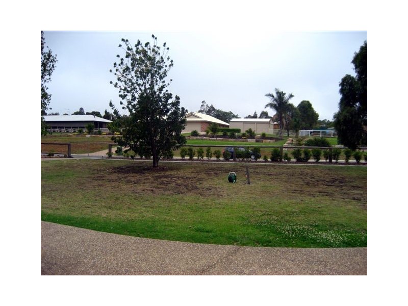 12 Windorah Close, Glenvale QLD 4350