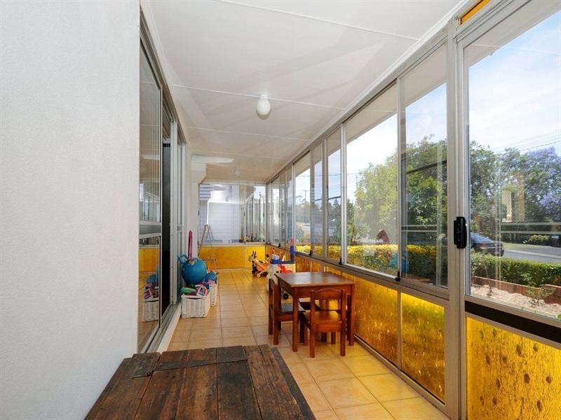 17 Tara Street, Wilsonton QLD 4350