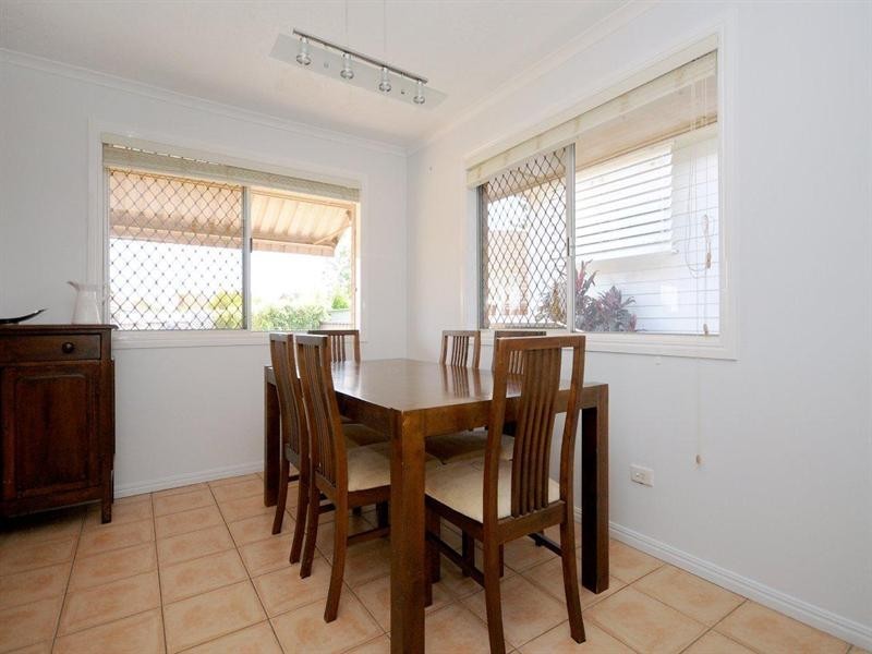 17 Tara Street, Wilsonton QLD 4350