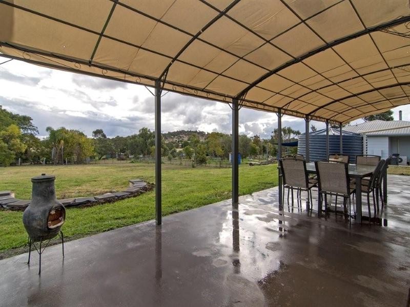 7 Rebwonga Street, Kingsthorpe QLD 4400