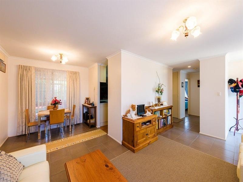 28 Stumm Street, Kearneys Spring QLD 4350