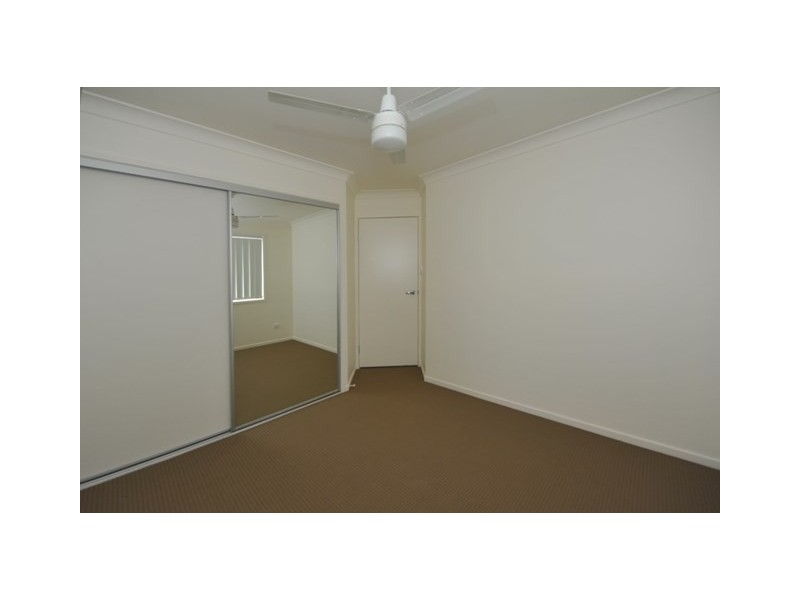 2/98 Main Street, Westbrook QLD 4350