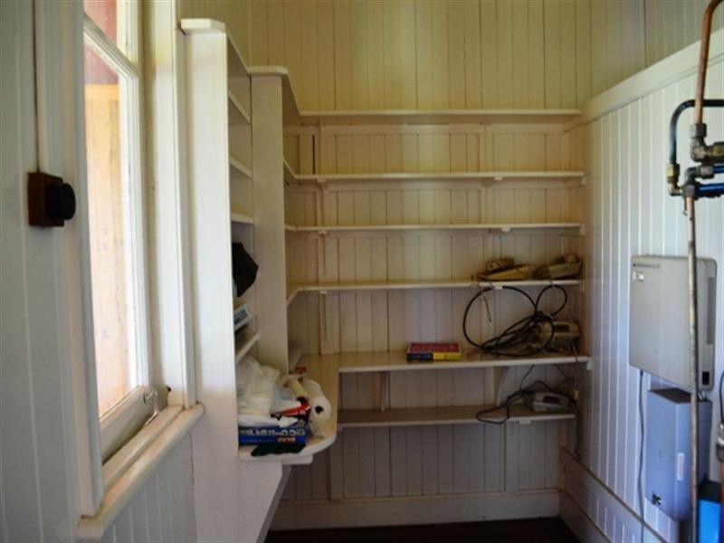 13314 New England Highway, Cambooya QLD 4358