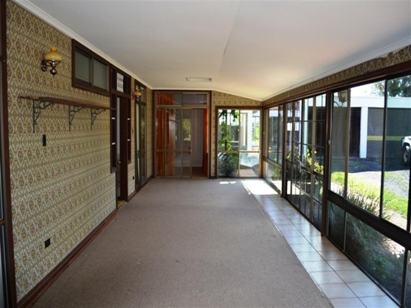 13314 New England Highway, Cambooya QLD 4358