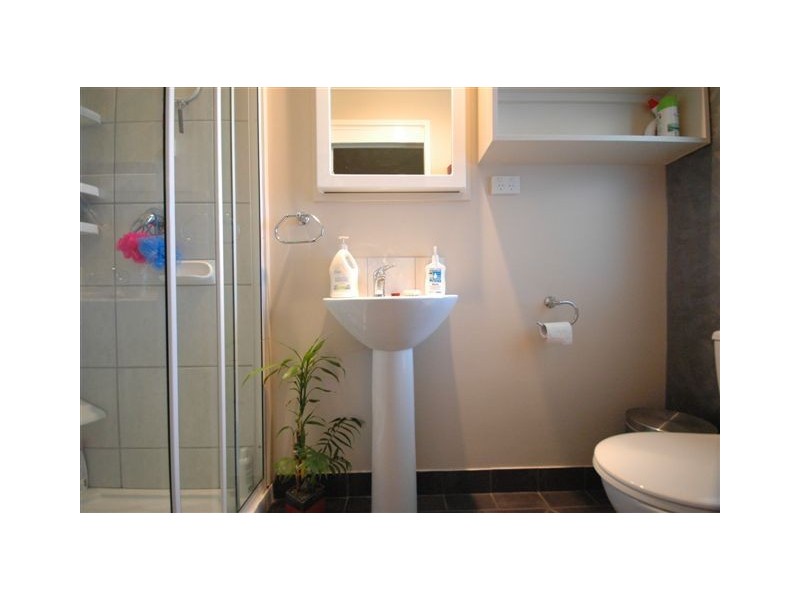 21 Bingara Street, Mount Lofty QLD 4350