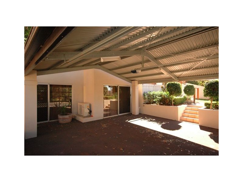 21 Bingara Street, Mount Lofty QLD 4350