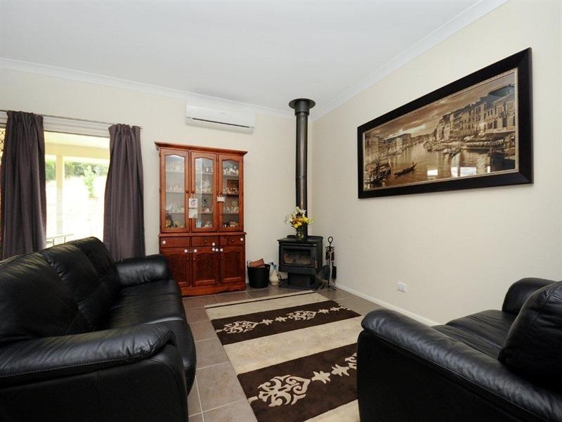 4 Preece Drive, Highfields QLD 4352