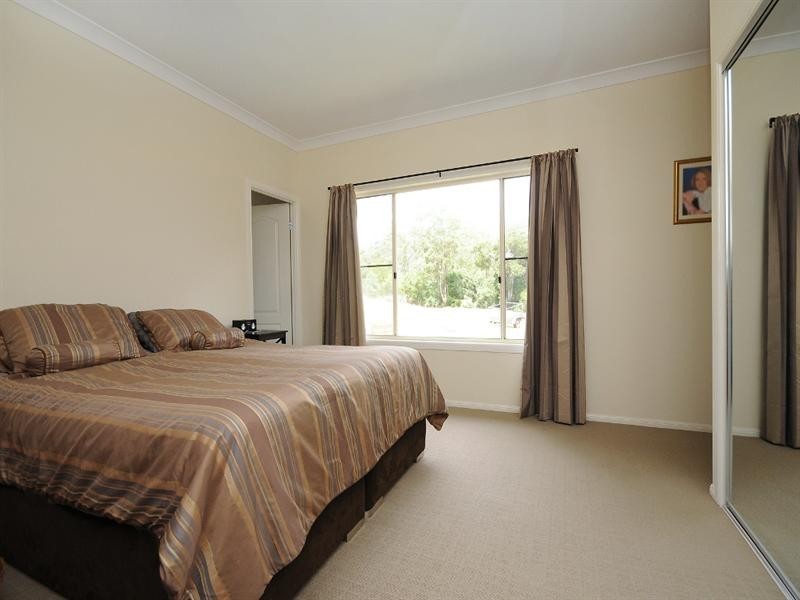 4 Preece Drive, Highfields QLD 4352