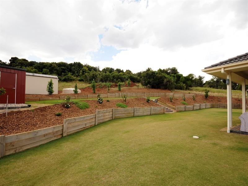 4 Preece Drive, Highfields QLD 4352