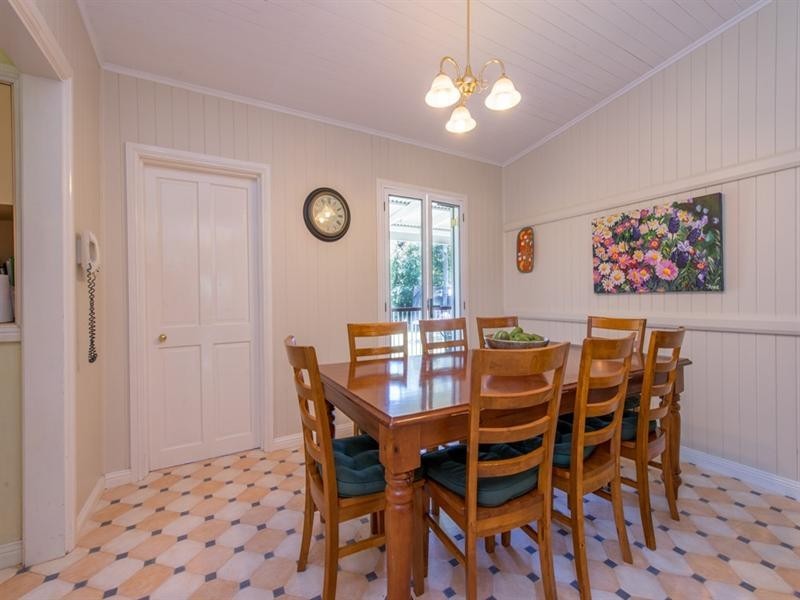 25 Phillip Street, East Toowoomba QLD 4350