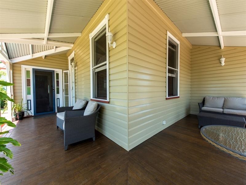 25 Phillip Street, East Toowoomba QLD 4350