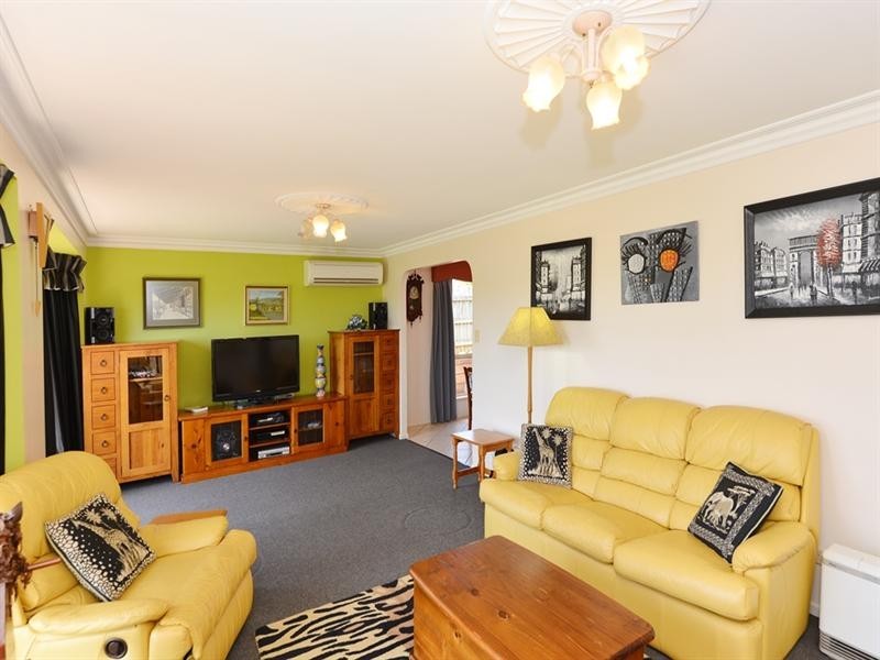 12 Candlebark Court, Glenvale QLD 4350