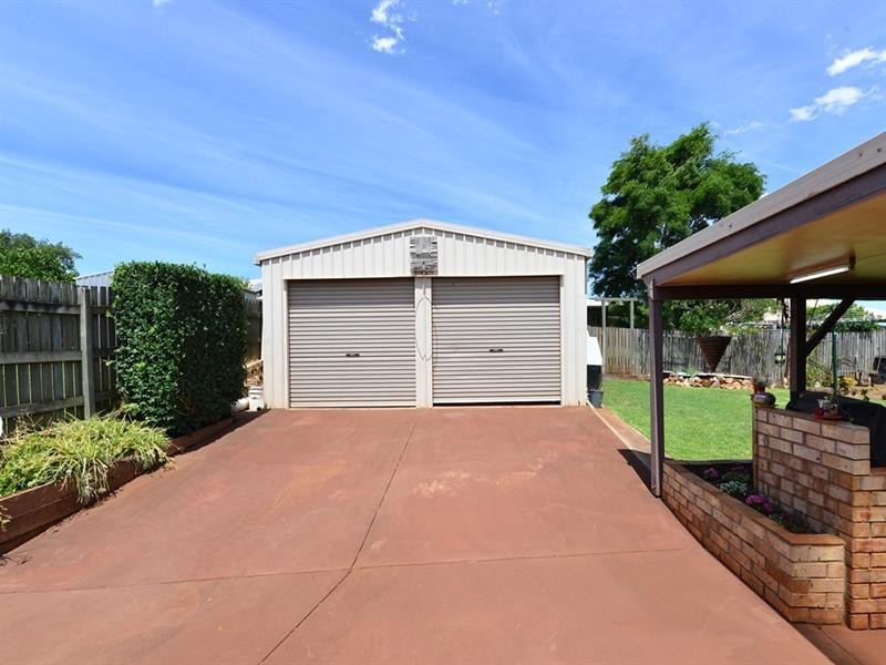 12 Candlebark Court, Glenvale QLD 4350
