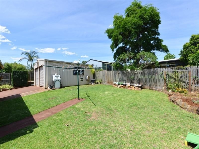 12 Candlebark Court, Glenvale QLD 4350
