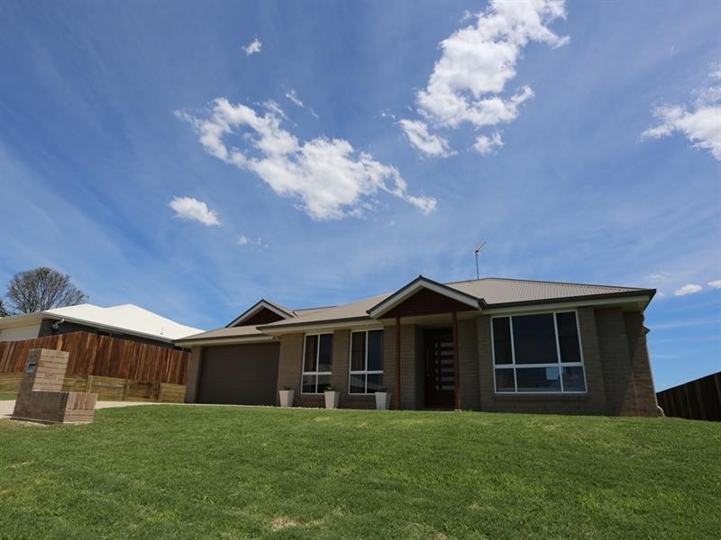 45 Bennett Street, Kleinton QLD 4352