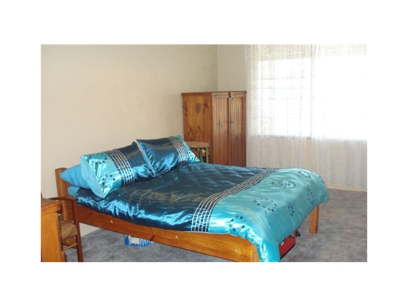 12 Bunkers Hill School Road, Westbrook QLD 4350