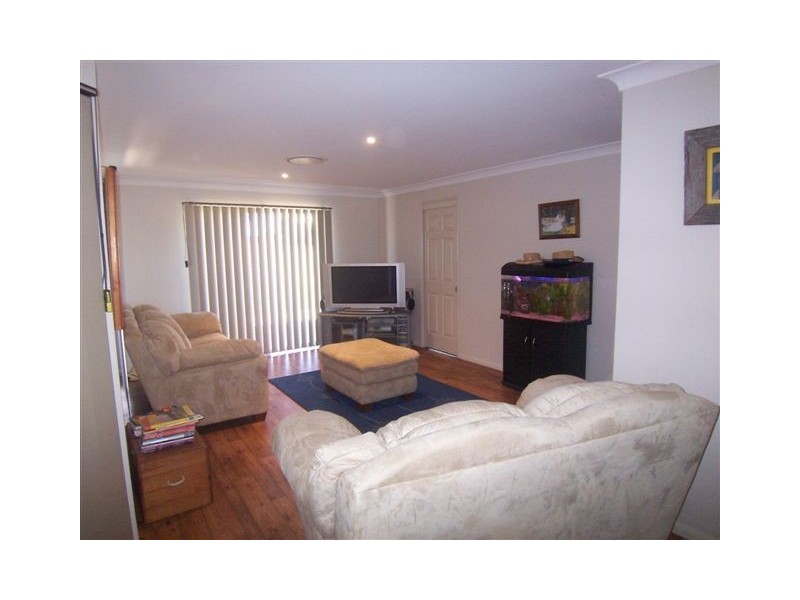 2 Edwin Street, Westbrook QLD 4350