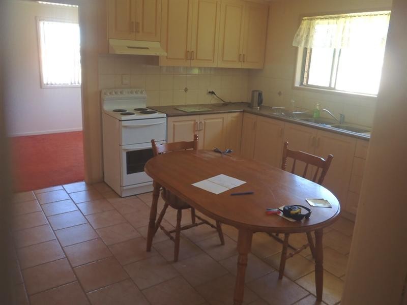 8a Ascot Street, Newtown QLD 4350