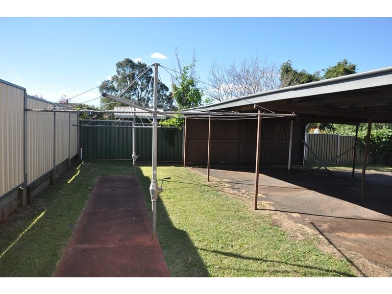 3/123 South Street, Centenary Heights QLD 4350