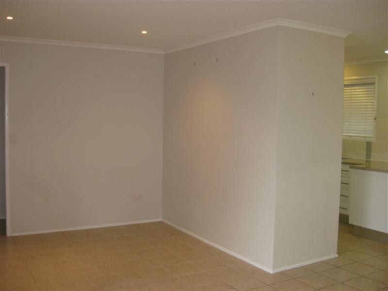 21 Arabian Street, Harristown QLD 4350