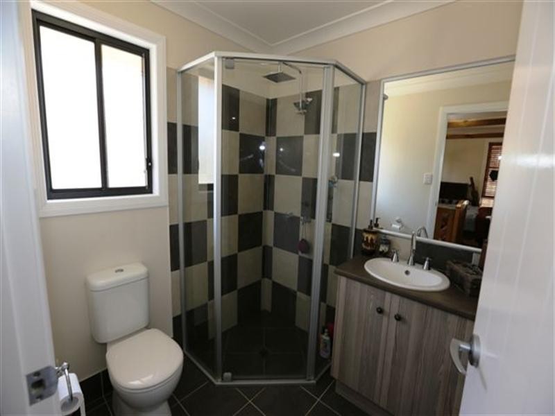 8 Corella Street, Meringandan QLD 4352