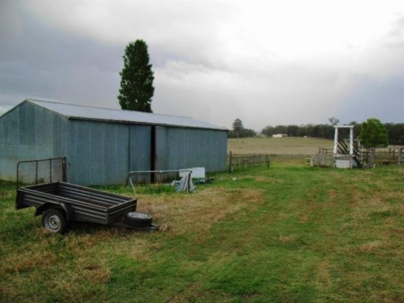 9617 New England Highway, Geham QLD 4352