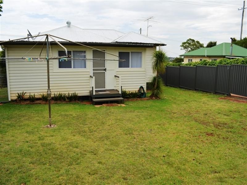 44 Haig Street, South Toowoomba QLD 4350