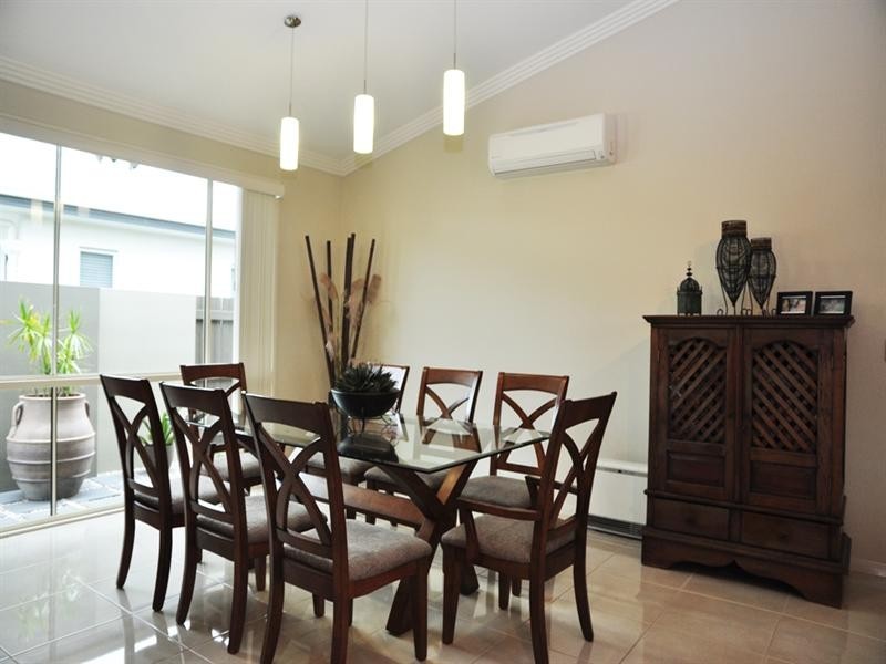 8 Beardsworth Court, Middle Ridge QLD 4350