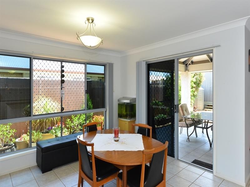 6 Tiley Street, Kearneys Spring QLD 4350