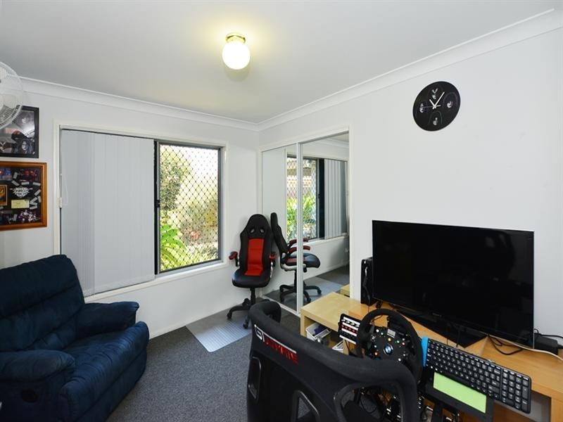 6 Tiley Street, Kearneys Spring QLD 4350