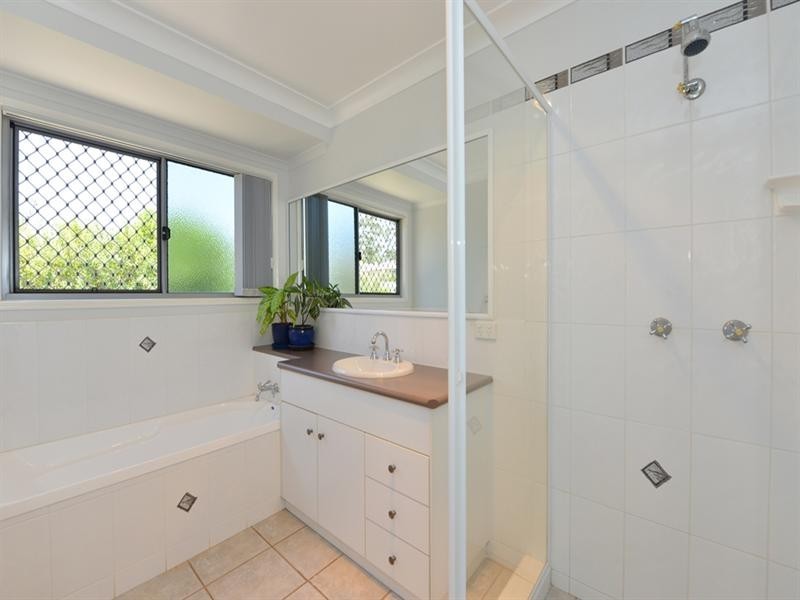 6 Tiley Street, Kearneys Spring QLD 4350