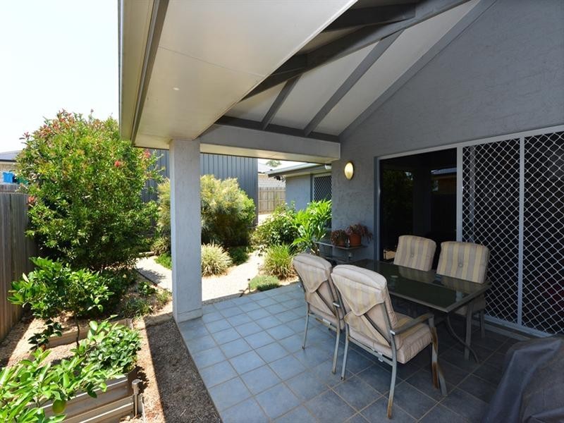 6 Tiley Street, Kearneys Spring QLD 4350