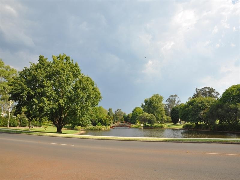 89a Perth Street, Rangeville QLD 4350