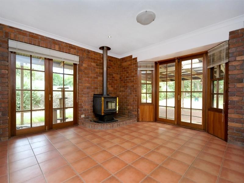8 Michele Avenue, Highfields QLD 4352