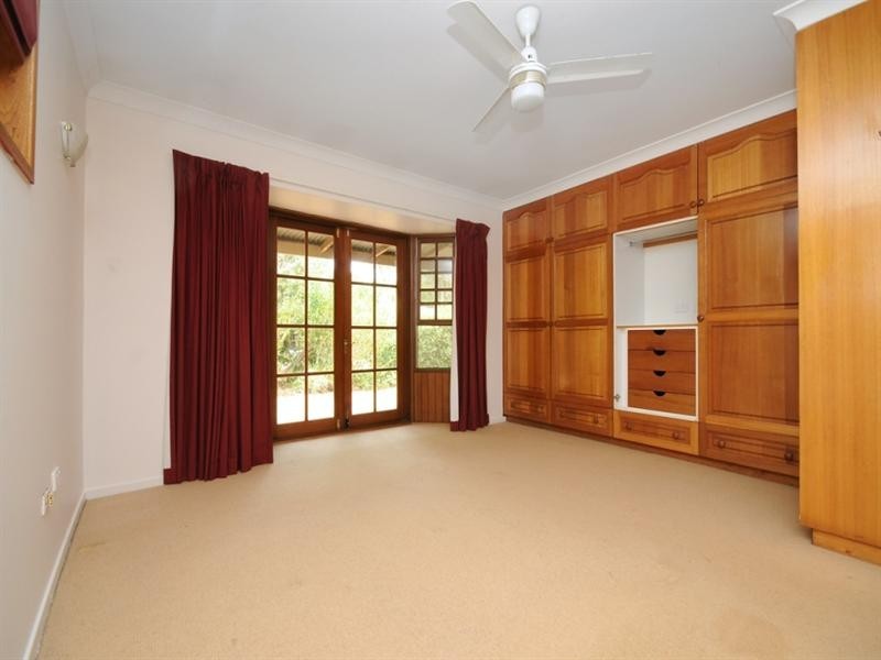 8 Michele Avenue, Highfields QLD 4352