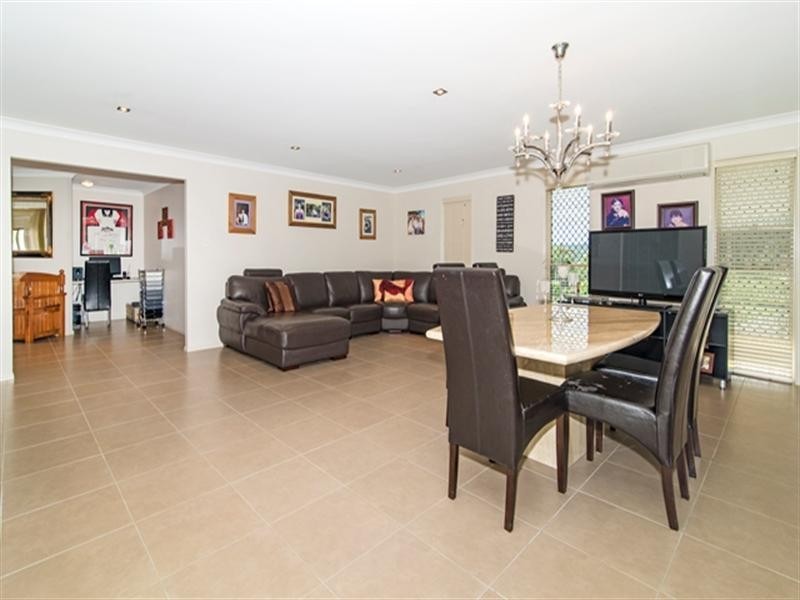 19 Freyling Road, Hodgson Vale QLD 4352