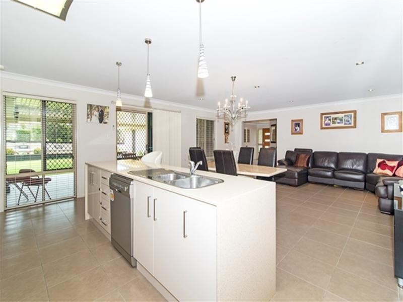 19 Freyling Road, Hodgson Vale QLD 4352