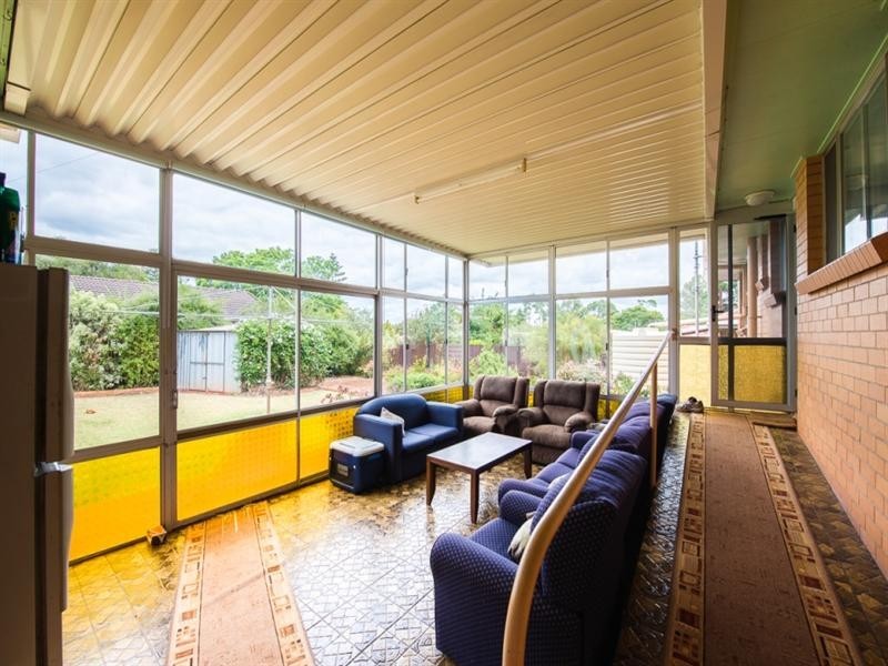 40 Hampton Street, Harristown QLD 4350