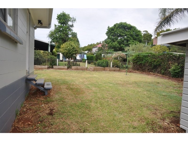 9 Dodd Street, Newtown QLD 4350